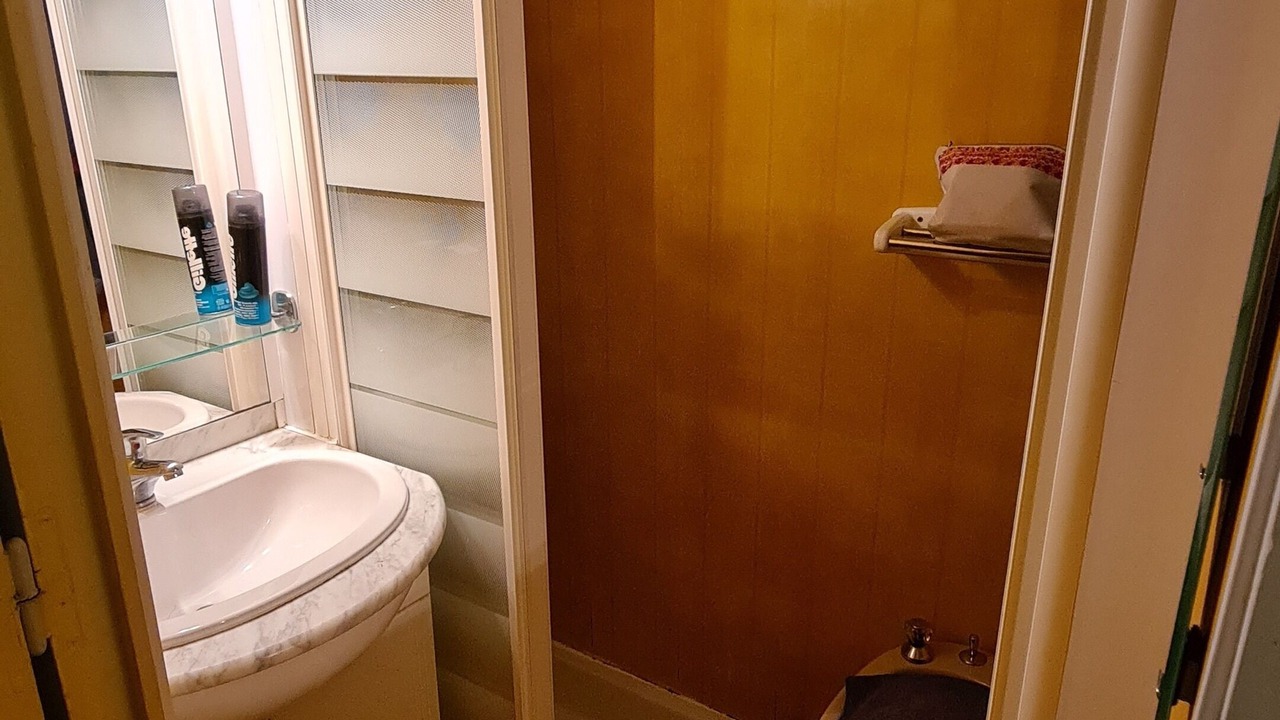 Photo of Bathroom in Aste-Beon