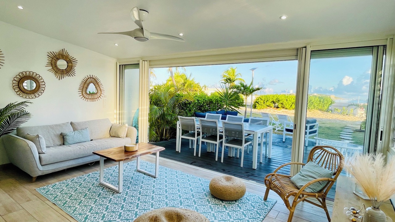 Photo of Livingroom in Nettle Bay