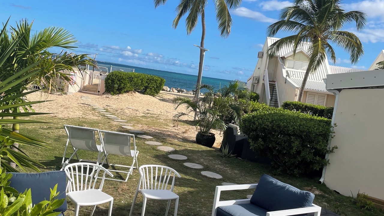 Photo of Patio Balcony in Nettle Bay