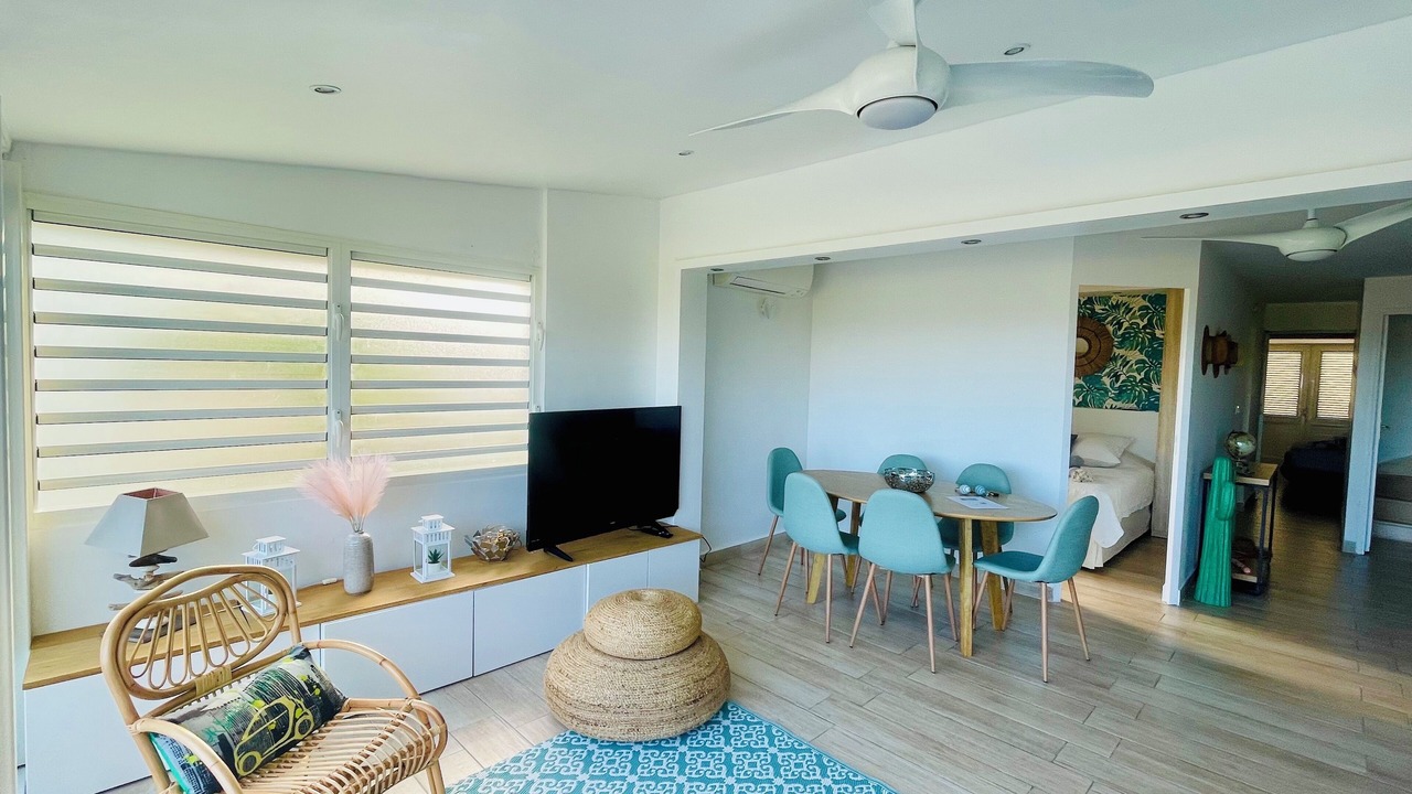 Photo of Bedroom in Nettle Bay