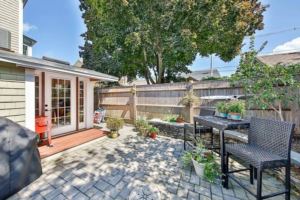 Photo of Others in Newburyport