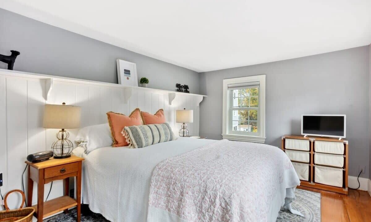 Photo of Others in Newburyport