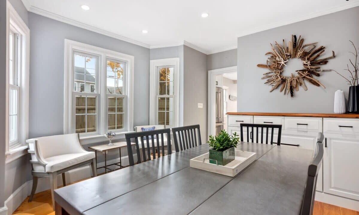 Photo of Livingroom in Newburyport
