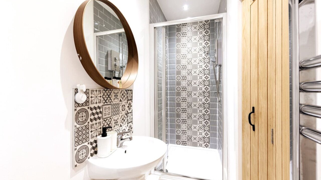 Photo of Bathroom in Barry