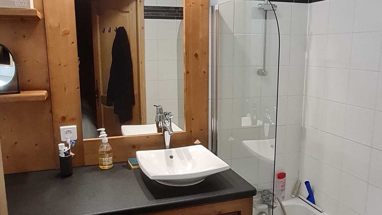 Photo of Bathroom in Les Carroz-d'Araches