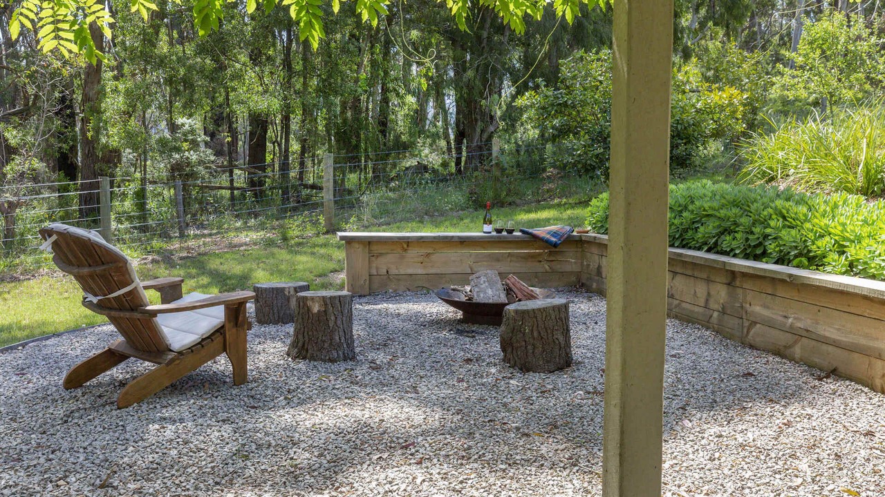 Photo of Outdoor in Red Hill