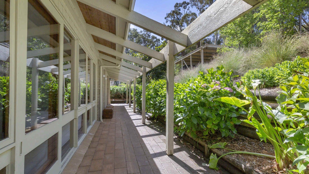 Photo of Outdoor in Red Hill