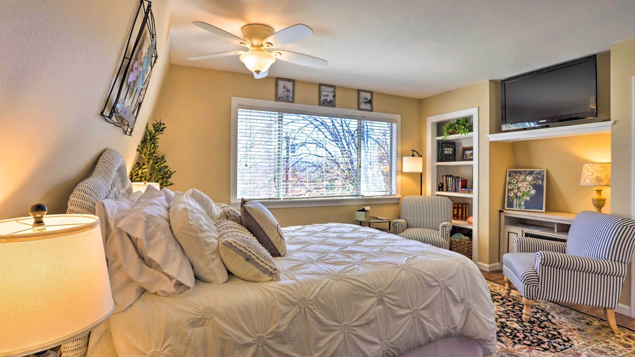 Photo of Others in Lake Arrowhead