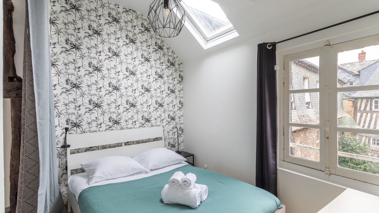 Photo of Bedroom in Centre