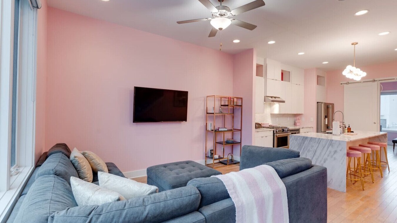 Photo of Livingroom in Edgehill