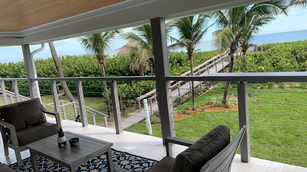 Photo of Outdoor in Ambersand Beach