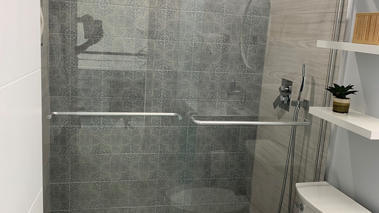 Photo of Bathroom in Ambersand Beach