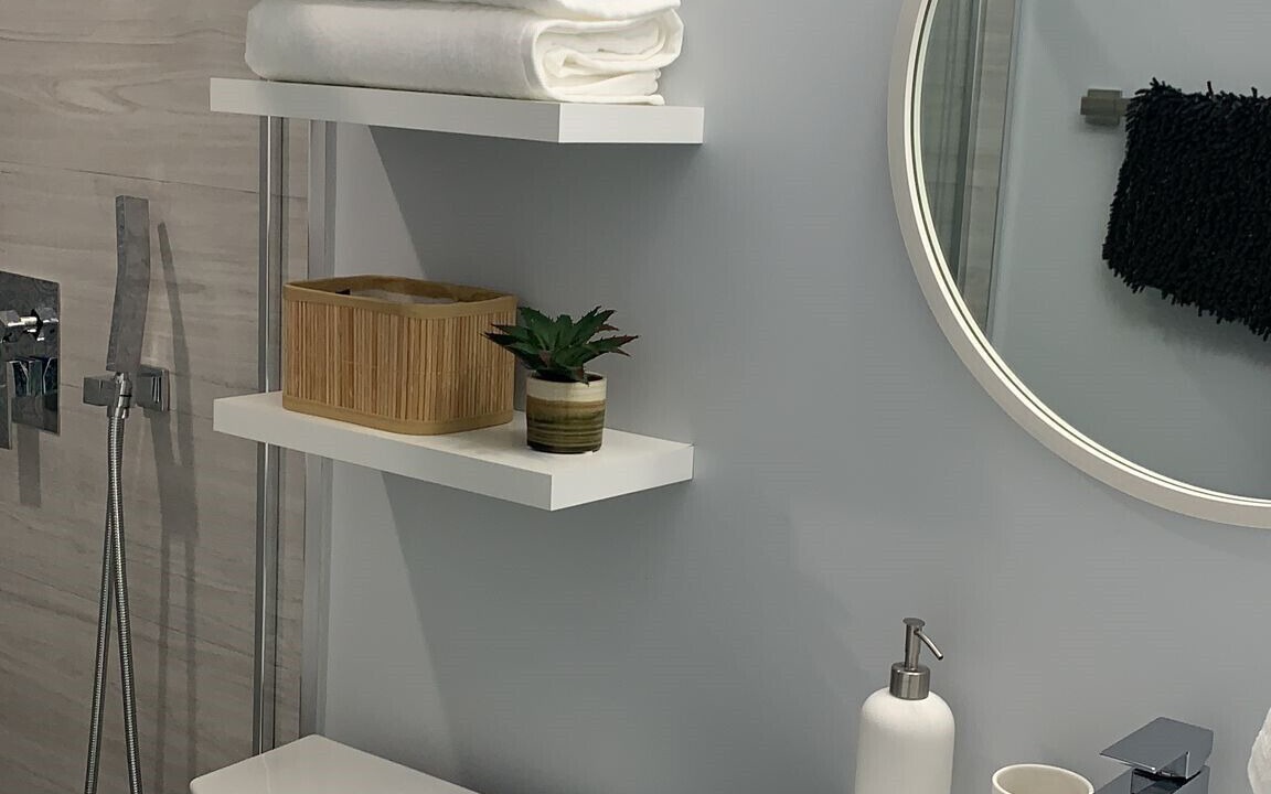Photo of Bathroom in Ambersand Beach