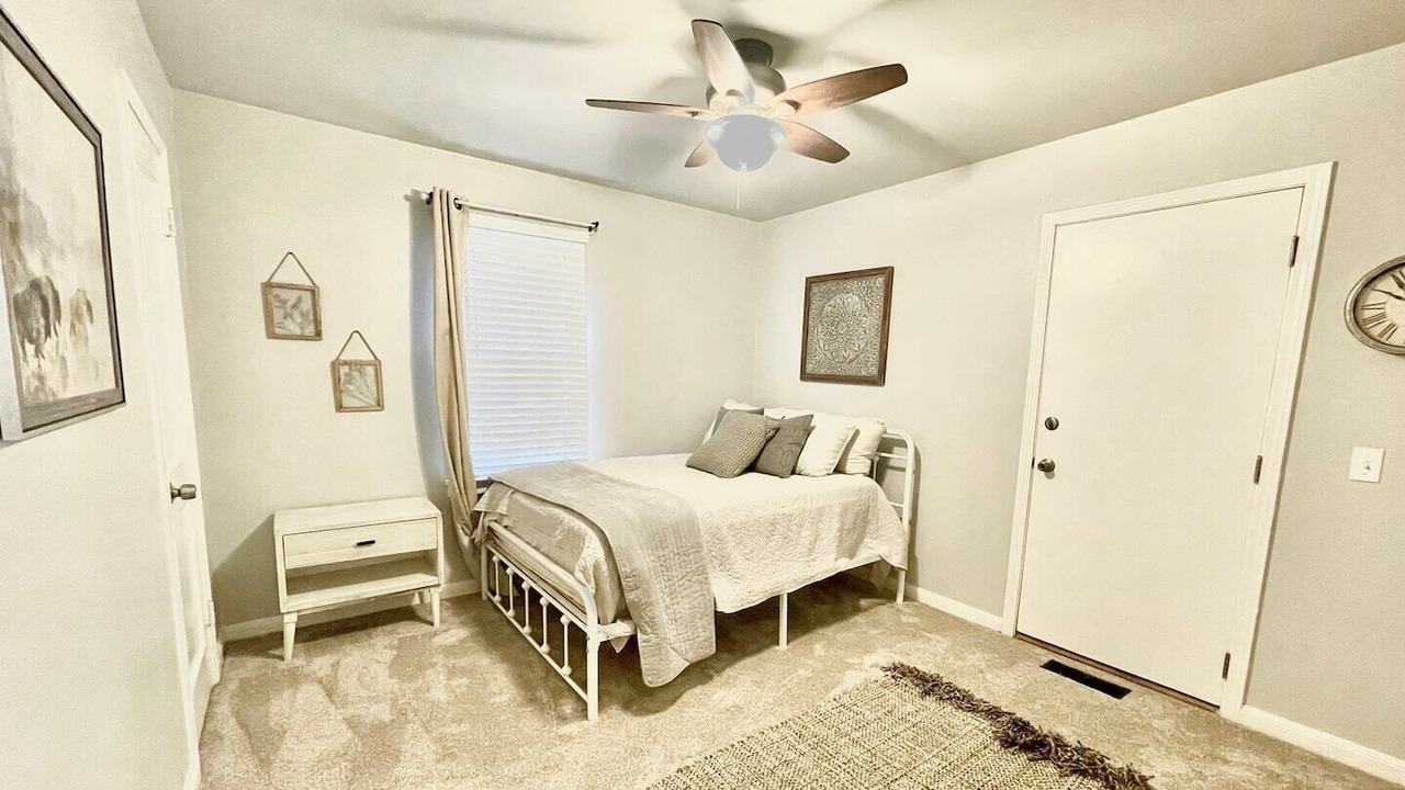 Photo of Bedroom in Midwest City