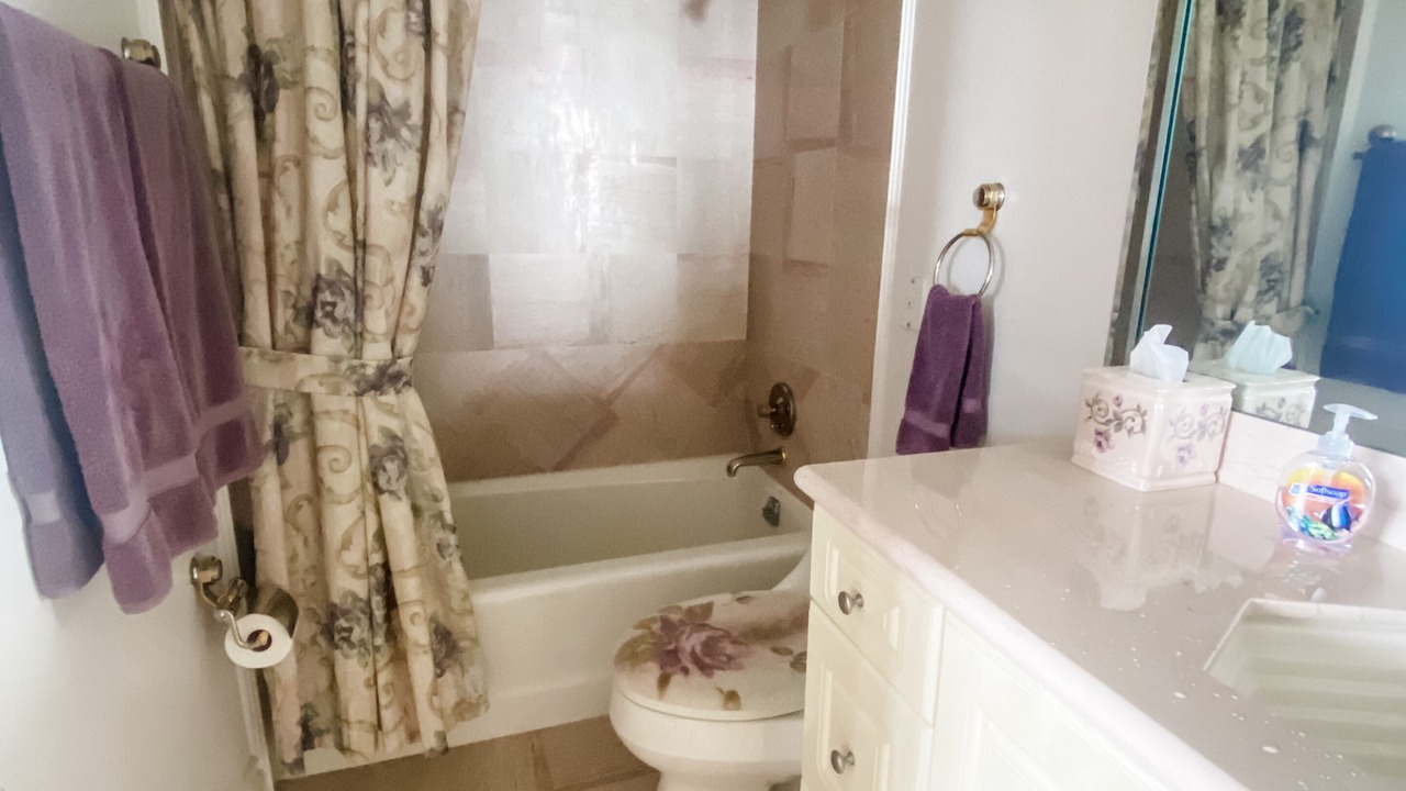Photo of Bathroom in North Beach