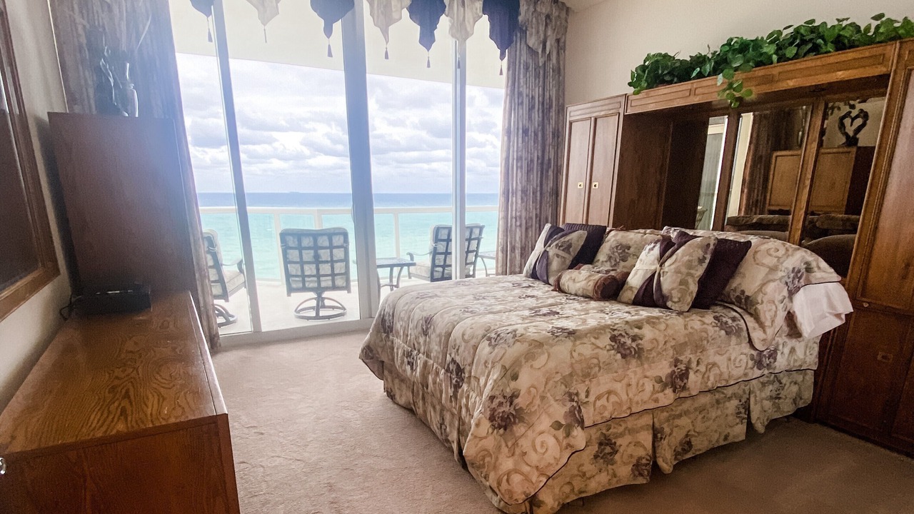 Photo of Bedroom in North Beach