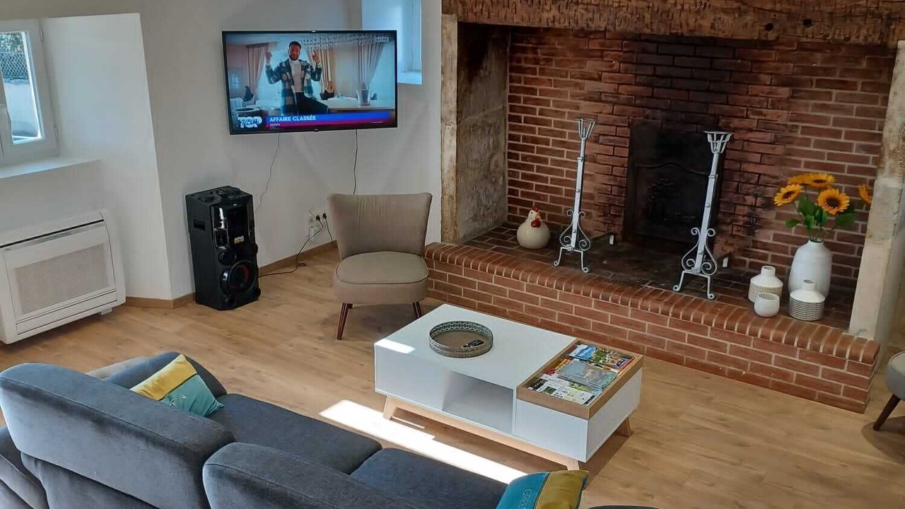 Photo of Livingroom in Cuzance