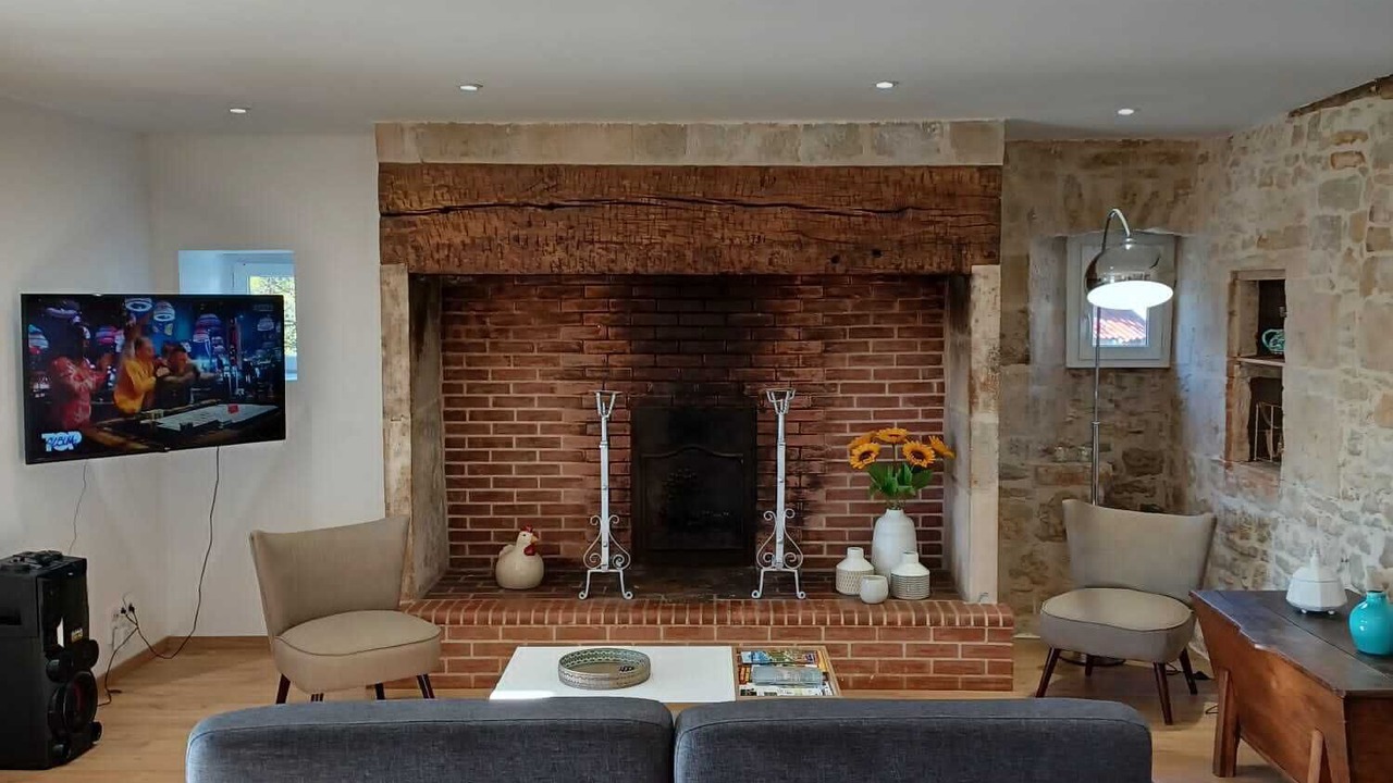 Photo of Livingroom in Cuzance