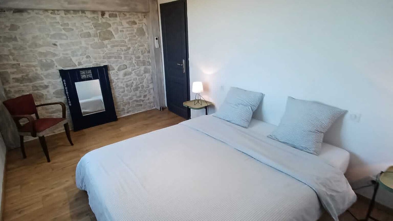 Photo of Bedroom in Cuzance