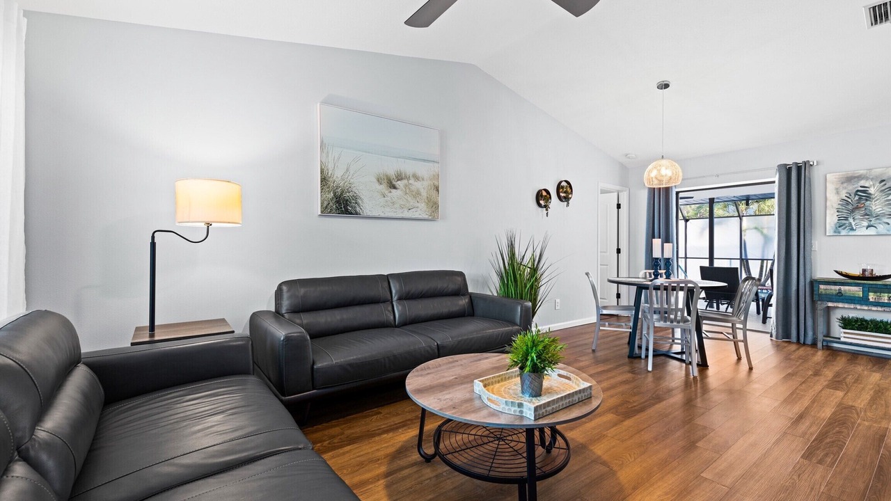 Photo of Livingroom in South Venice