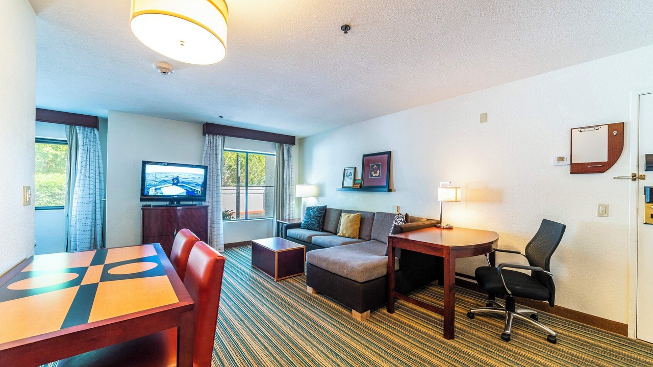 Photo of Livingroom in North Mountain