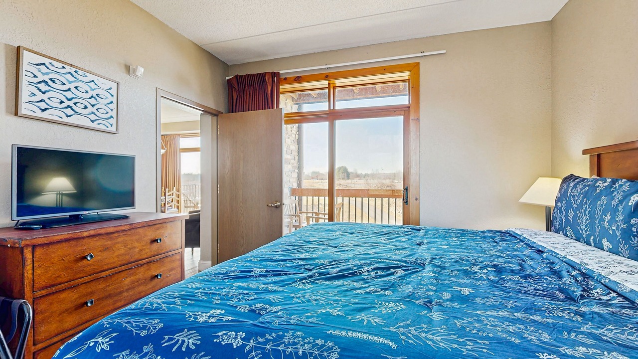 Photo of Bedroom in Wisconsin Dells