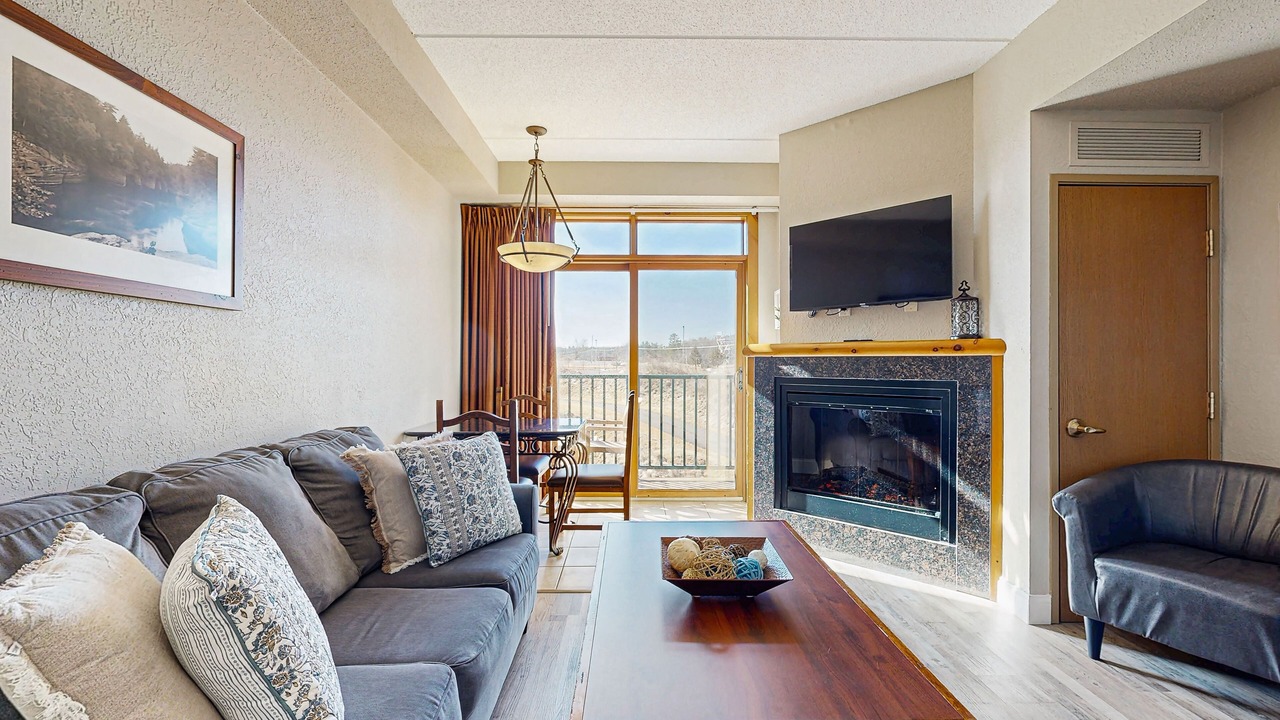 Photo of Livingroom in Wisconsin Dells