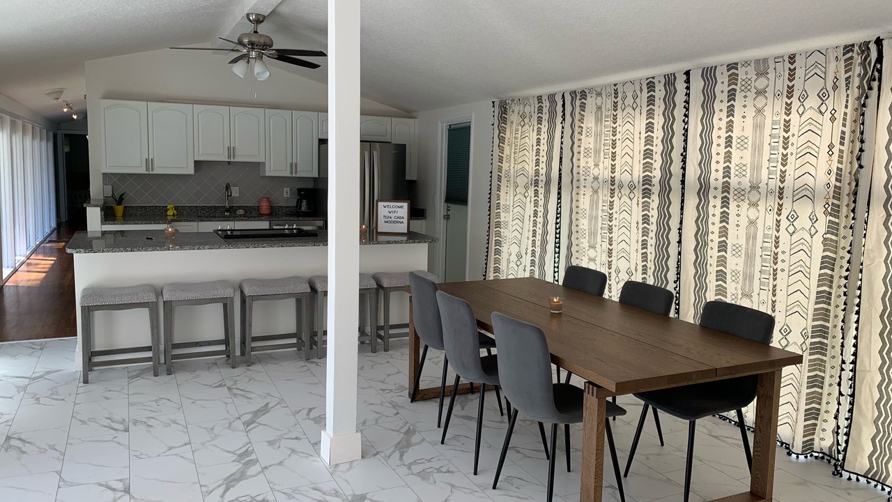 Photo of Others in Southside