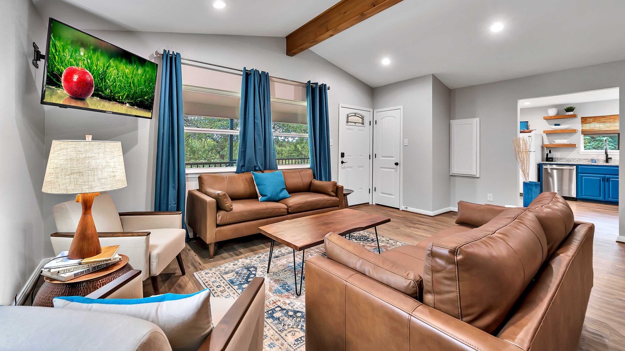 Photo of Livingroom in Waco