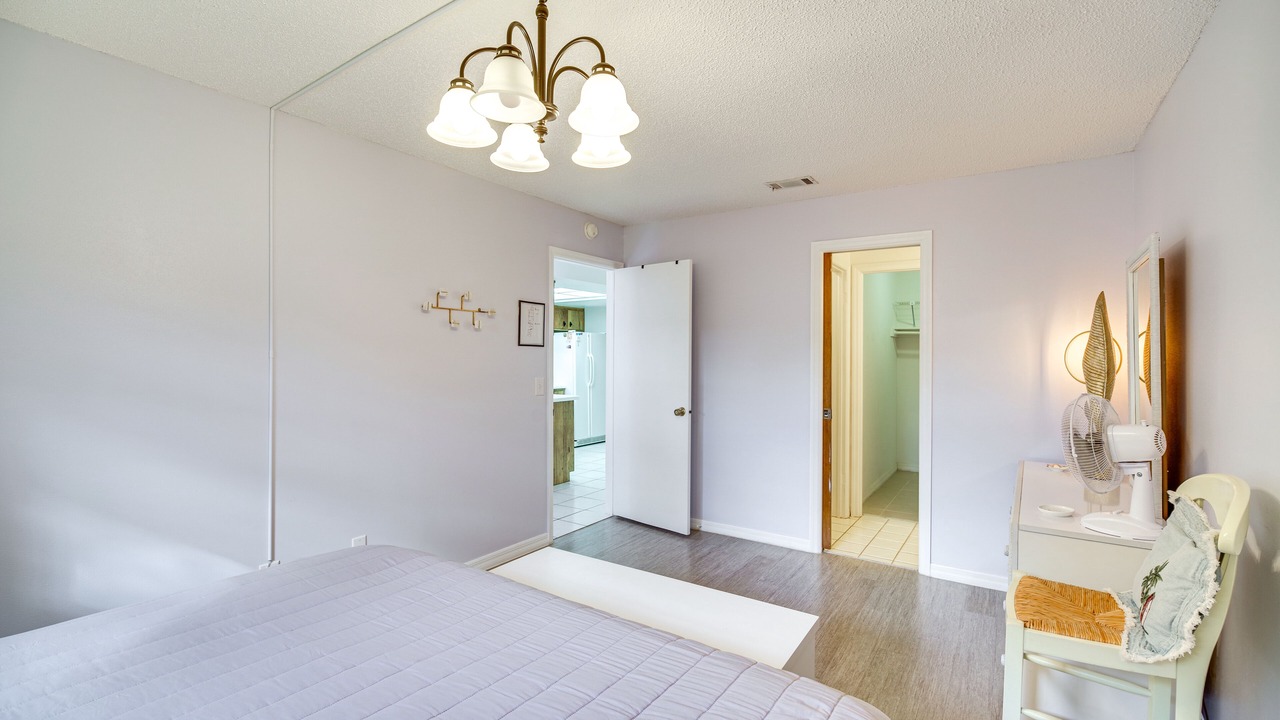 Photo of Bedroom in Tropic
