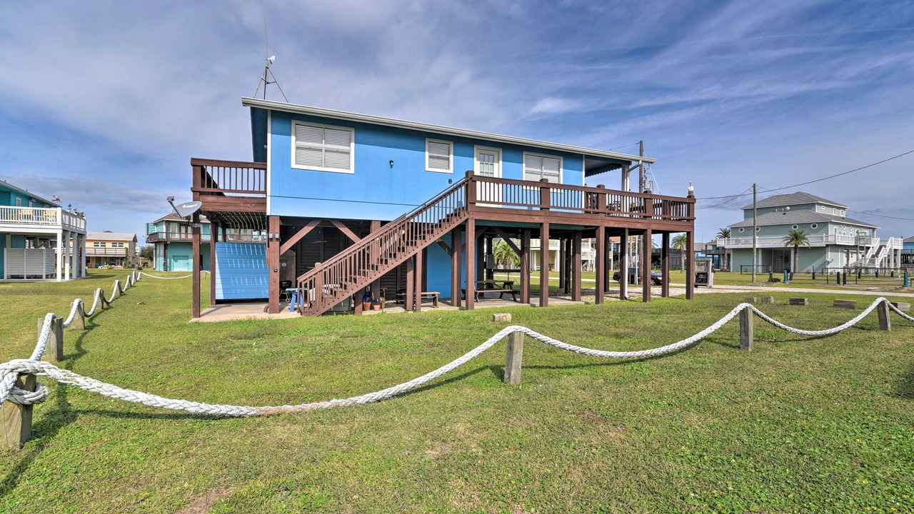 Photo of Outdoor in Crystal Beach