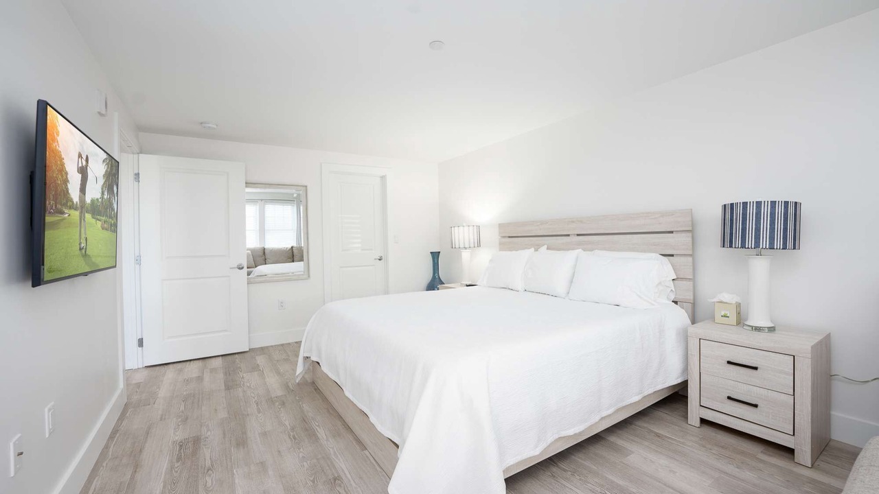 Photo of Bedroom in Plymouth Cultural District