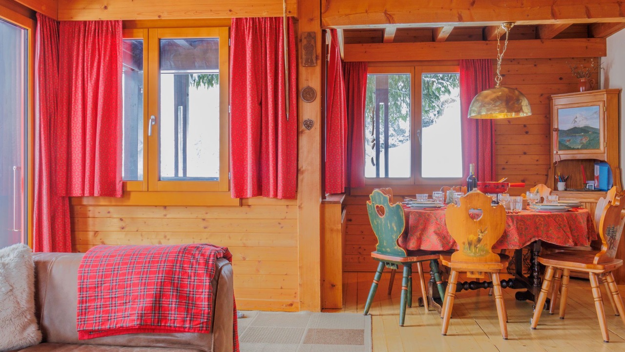 Photo of Bedroom in Champoussin