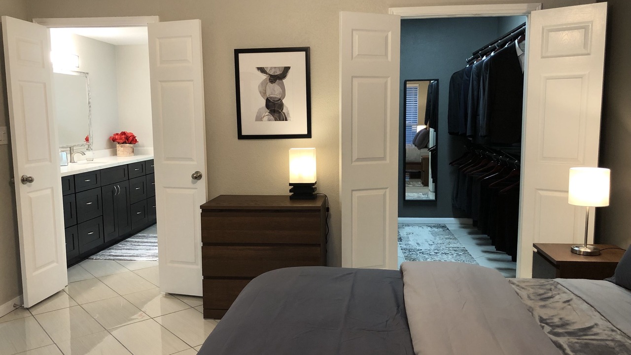 Photo of Bedroom in Astrodome