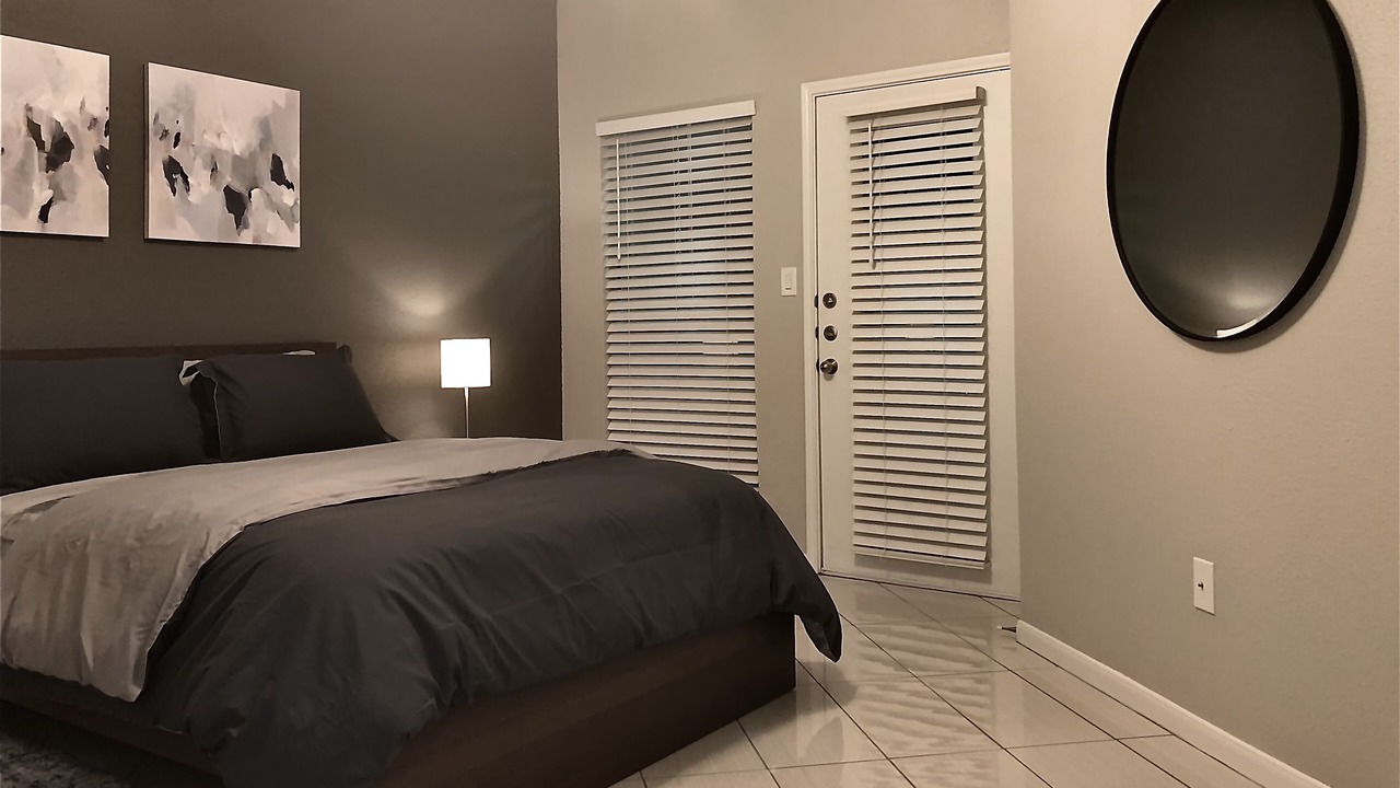 Photo of Bedroom in Astrodome