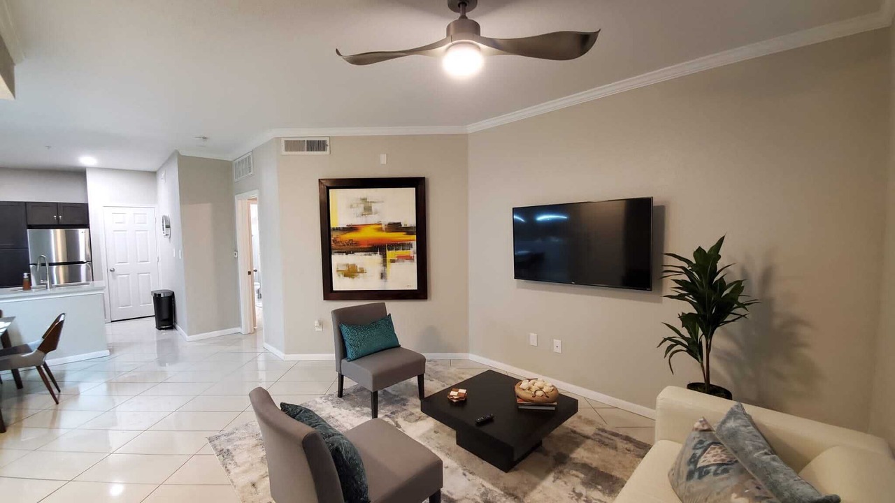 Photo of Livingroom in Astrodome