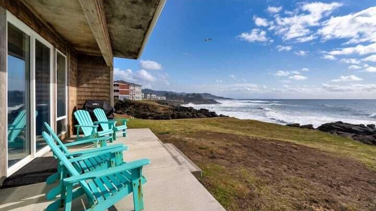 Photo of Others in Depoe Bay