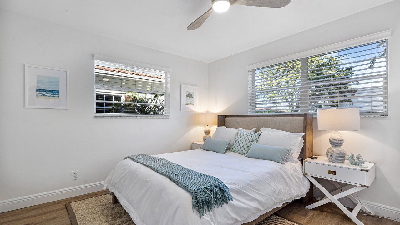 Photo of Bedroom in Lake Ida Shores