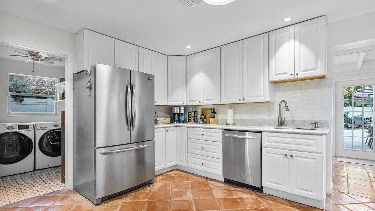 Photo of Kitchen in Lake Ida Shores