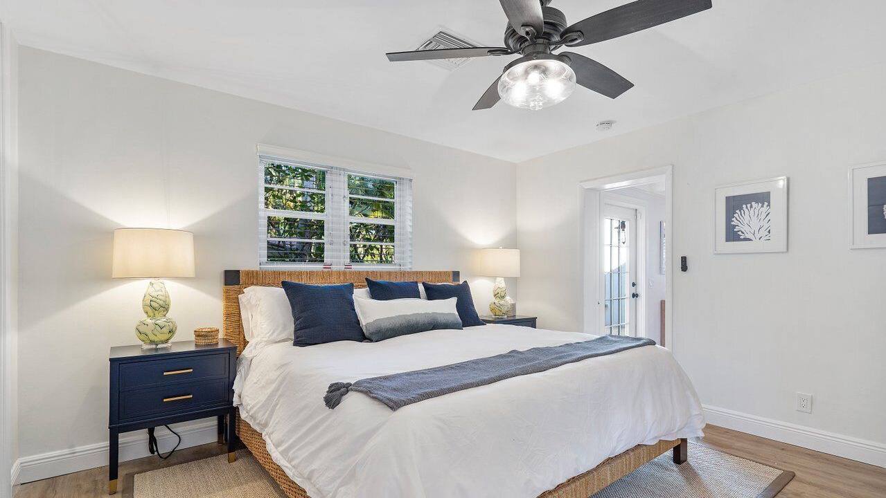 Photo of Bedroom in Lake Ida Shores