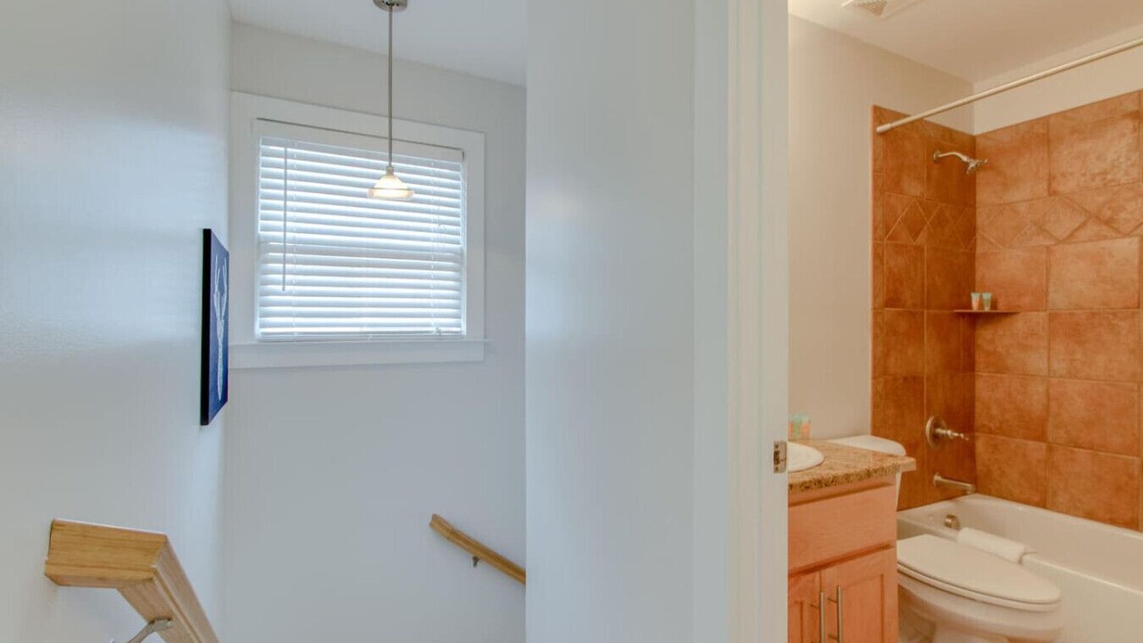 Photo of Bathroom in Hope Gardens