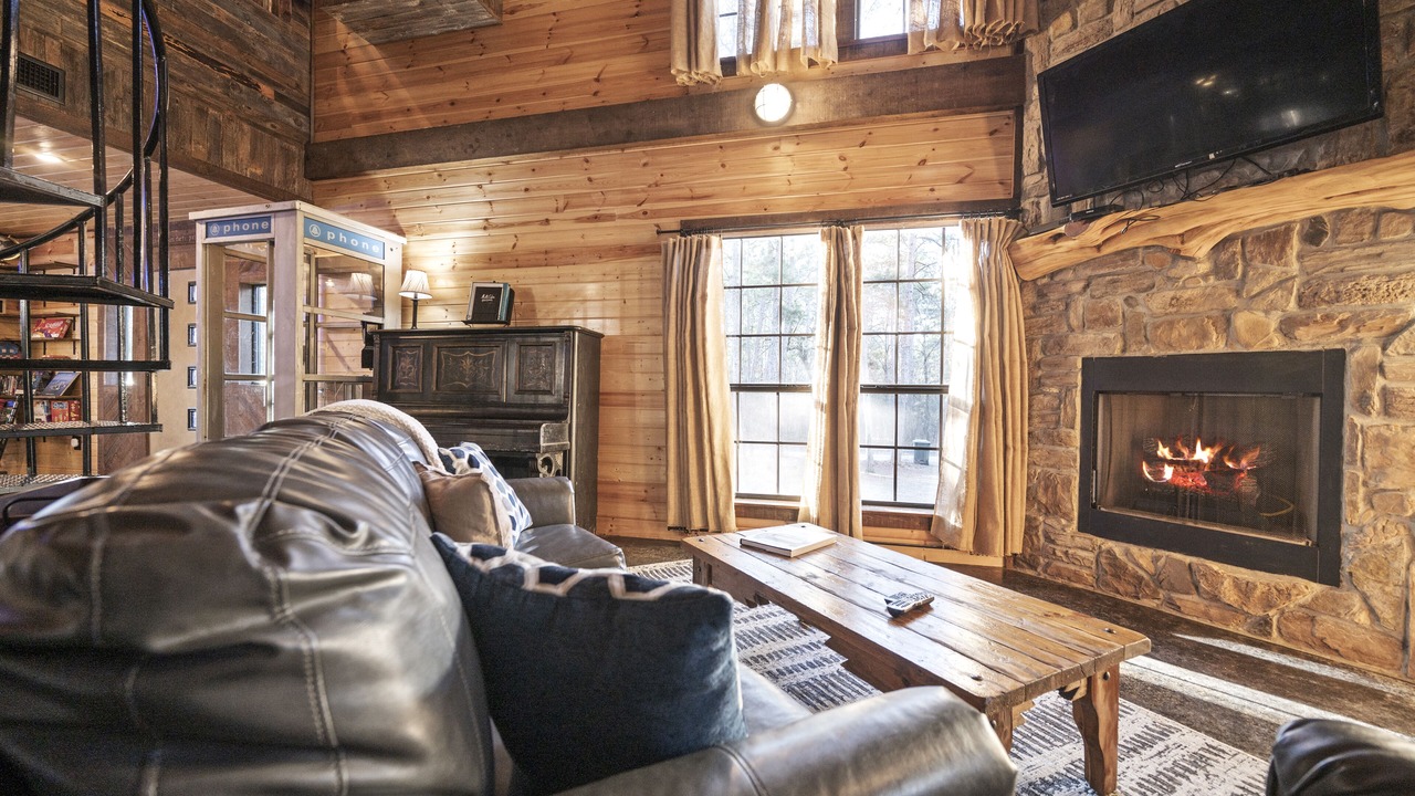 Photo of Bedroom in Broken Bow