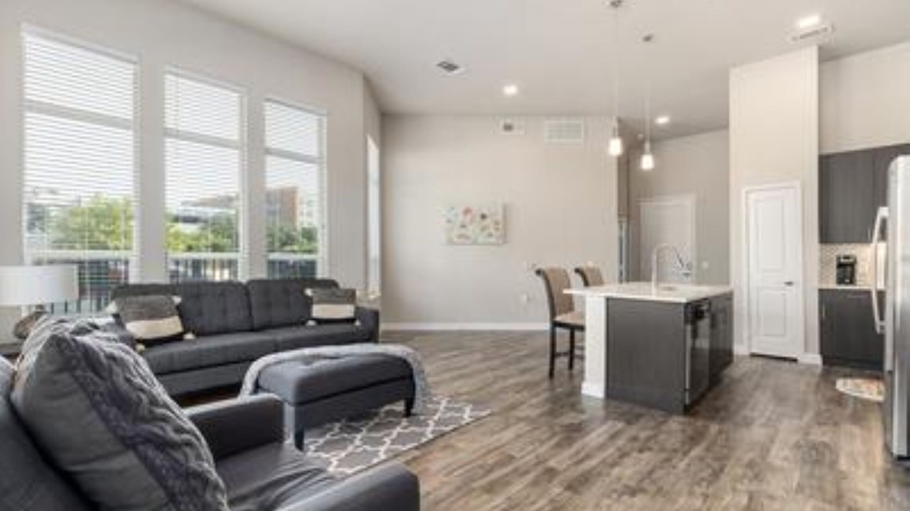 Photo of Livingroom in Richardson