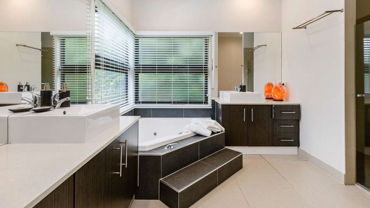 Photo of Bathroom in Mount Eliza