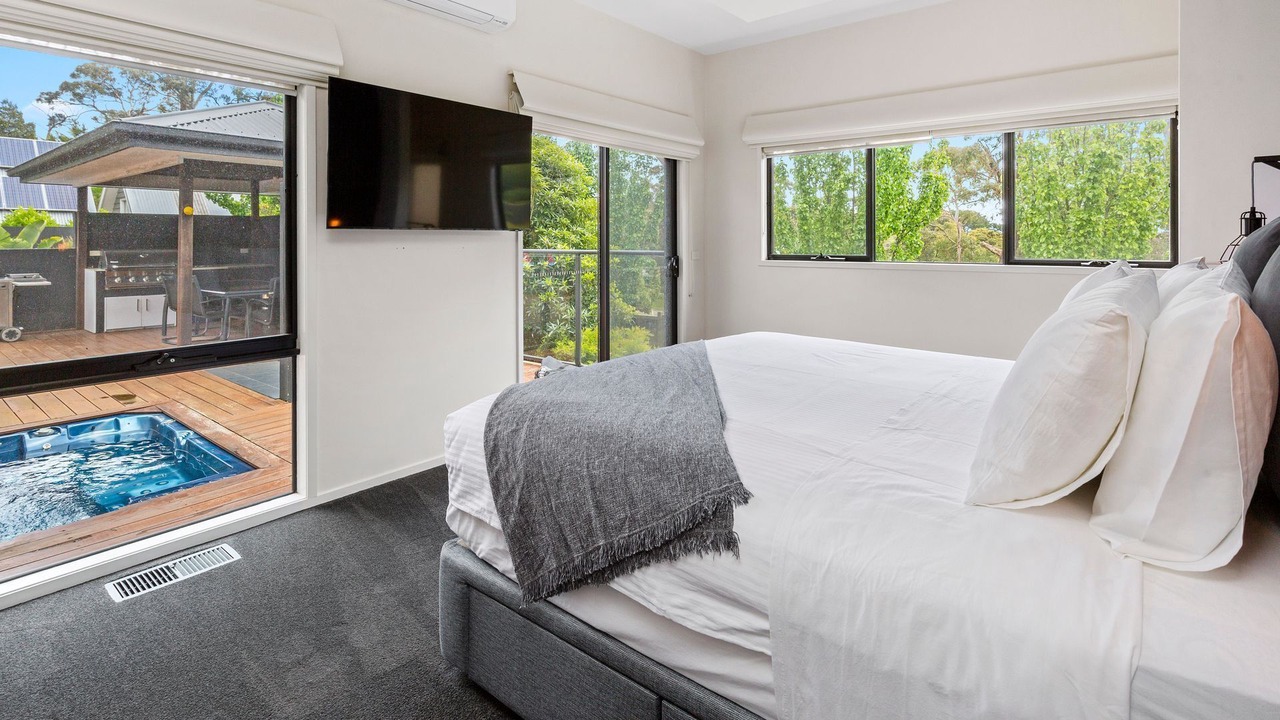Photo of Bedroom in Mount Eliza
