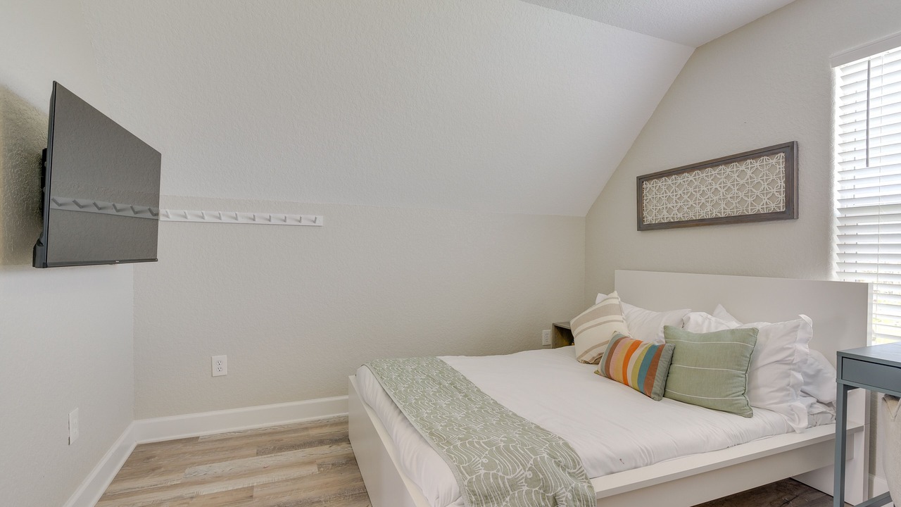 Photo of Bedroom in Surfside Beach