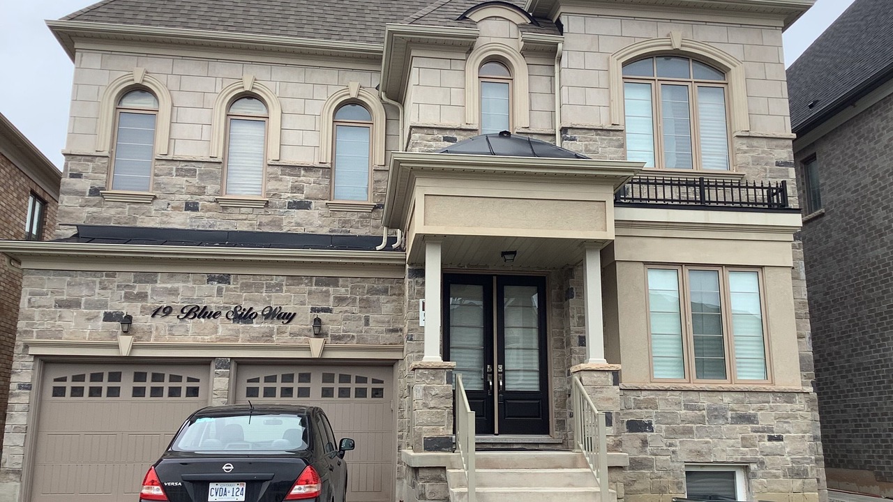 Photo of Outdoor in Brampton