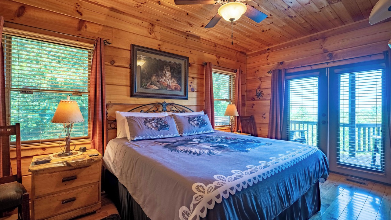 Photo of Livingroom in Brasstown