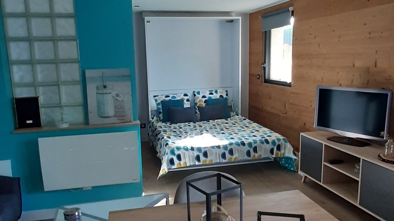 Photo of Bedroom in Dingy-Saint-Clair