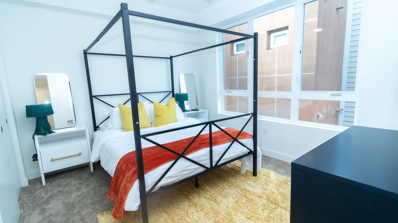 Photo of Bedroom in Hollywood